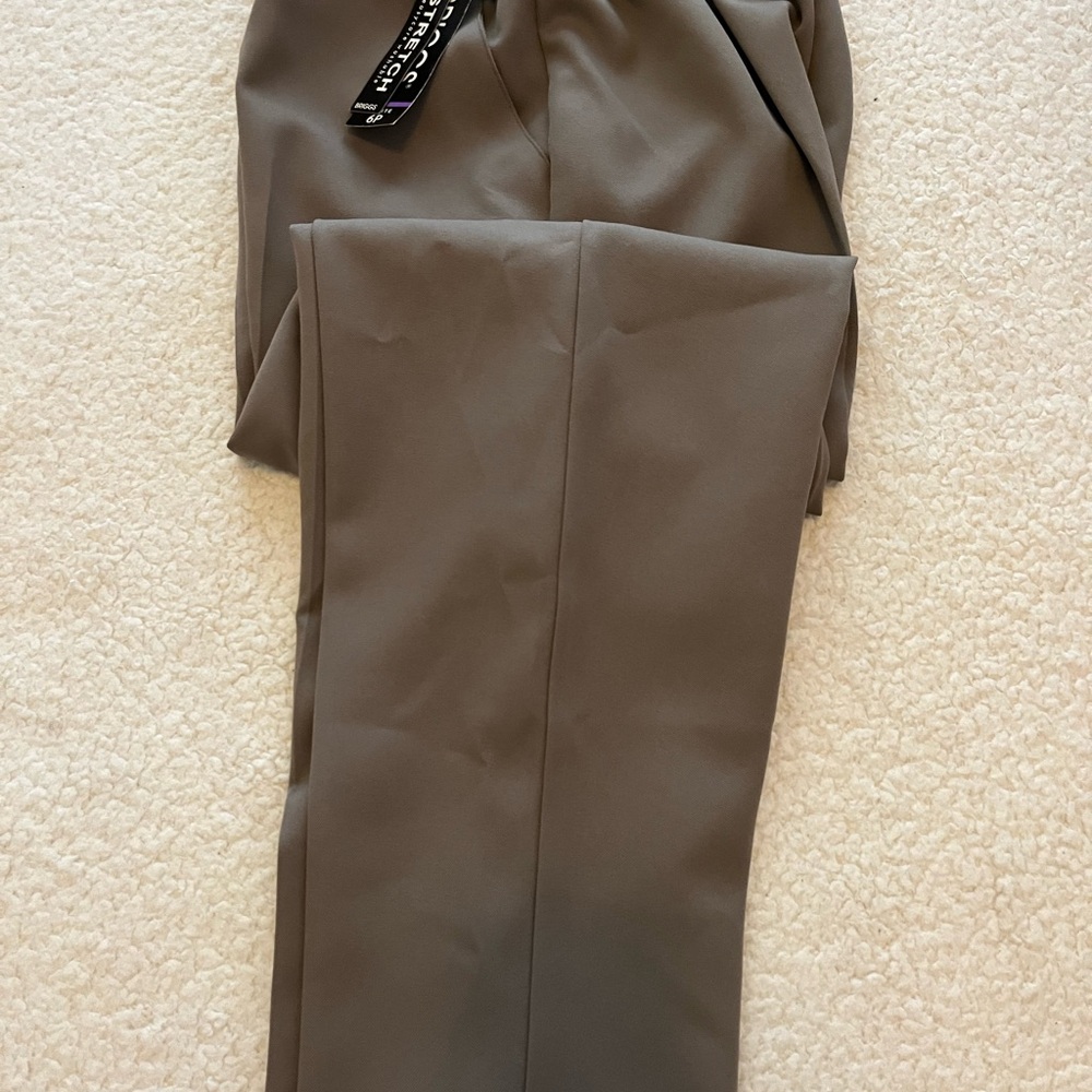 Briggs New York, 6P, Womens pull on pants